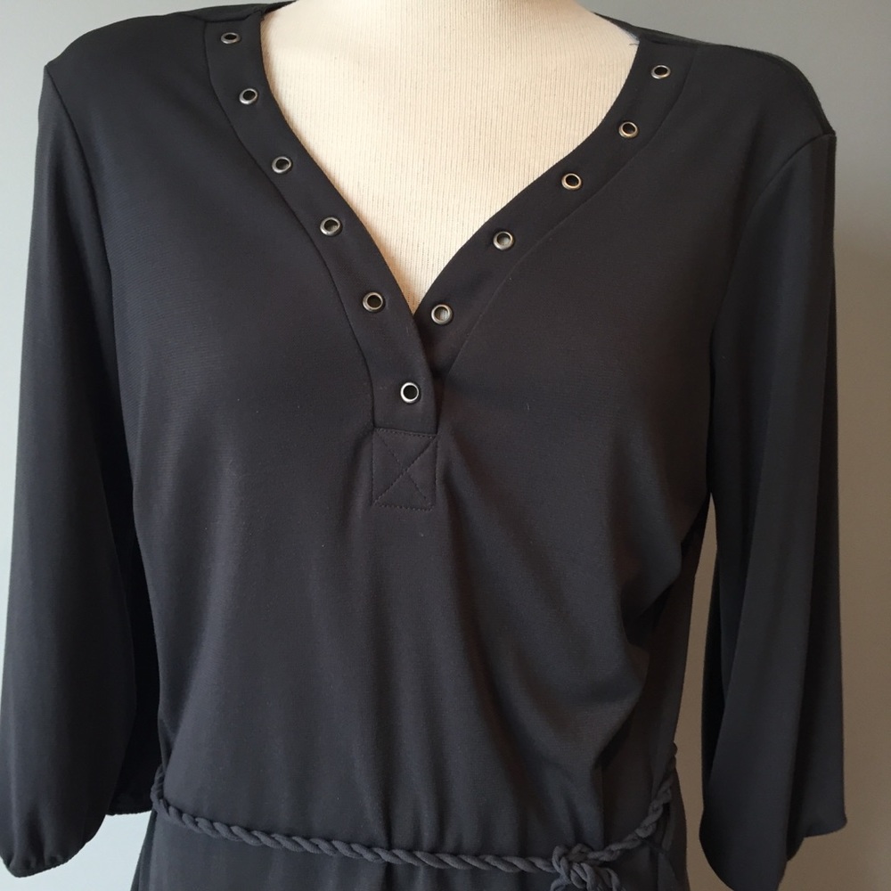 BCBG knit dress - Picture 3 of 5